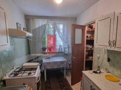 Brancoveanu Vanzare apartament decomandat 4 camere